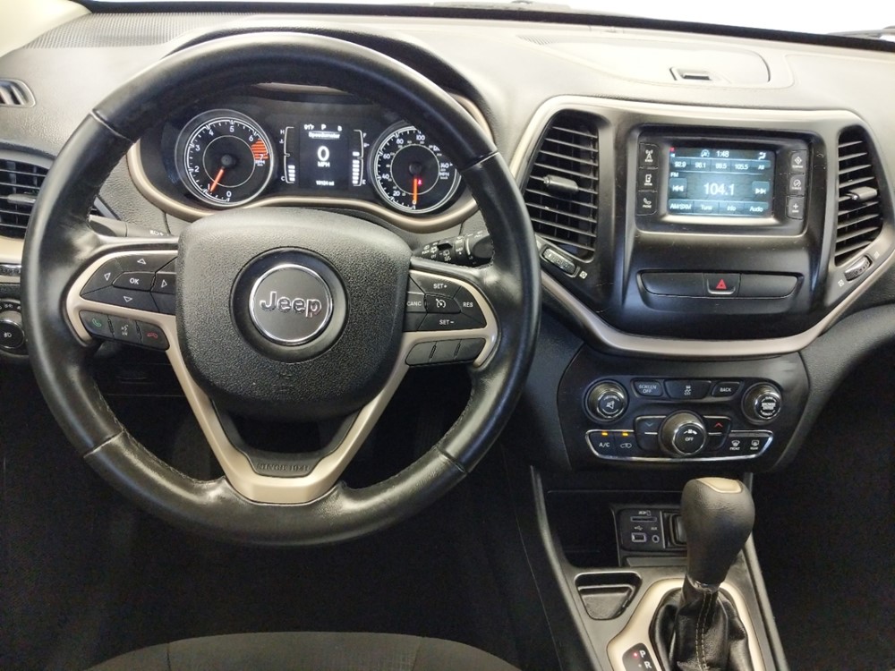 2016 Jeep Cherokee - Driver Dash