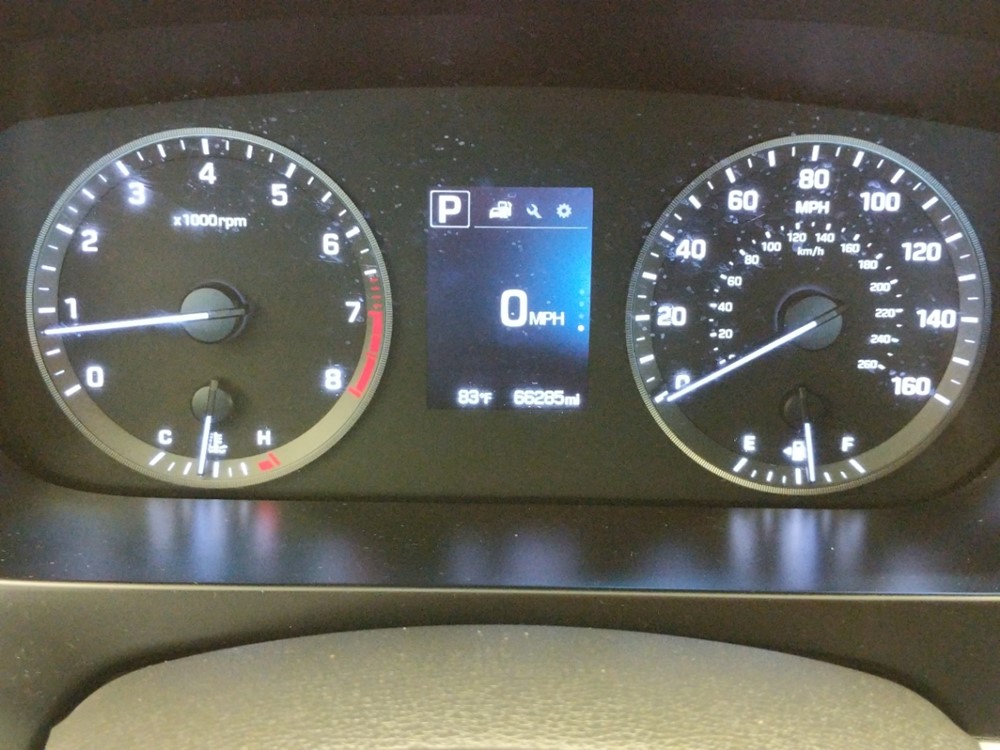 2015 Hyundai Sonata - Odometer Close Up