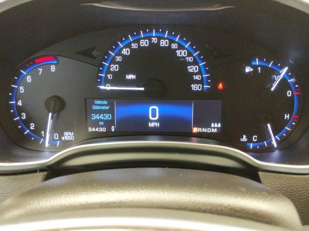 2015 Cadillac SRX - Odometer Close Up