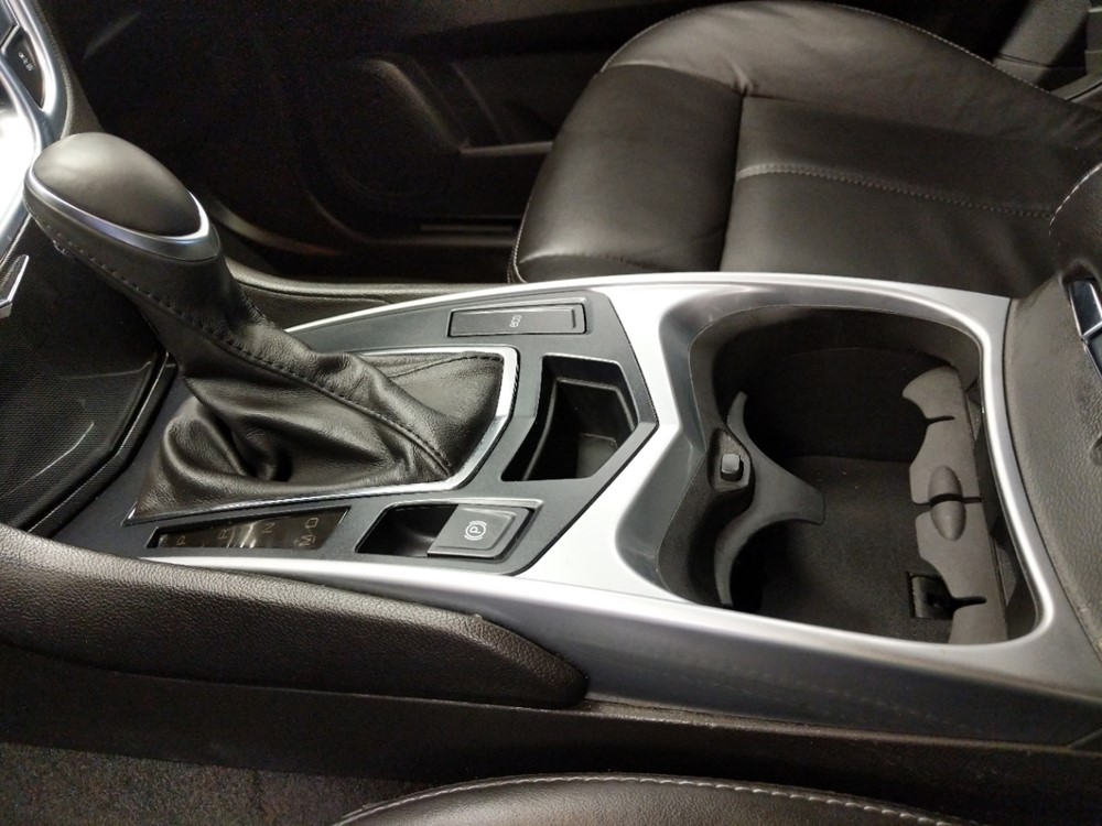 2015 Cadillac SRX - Center Console/Cup Holders