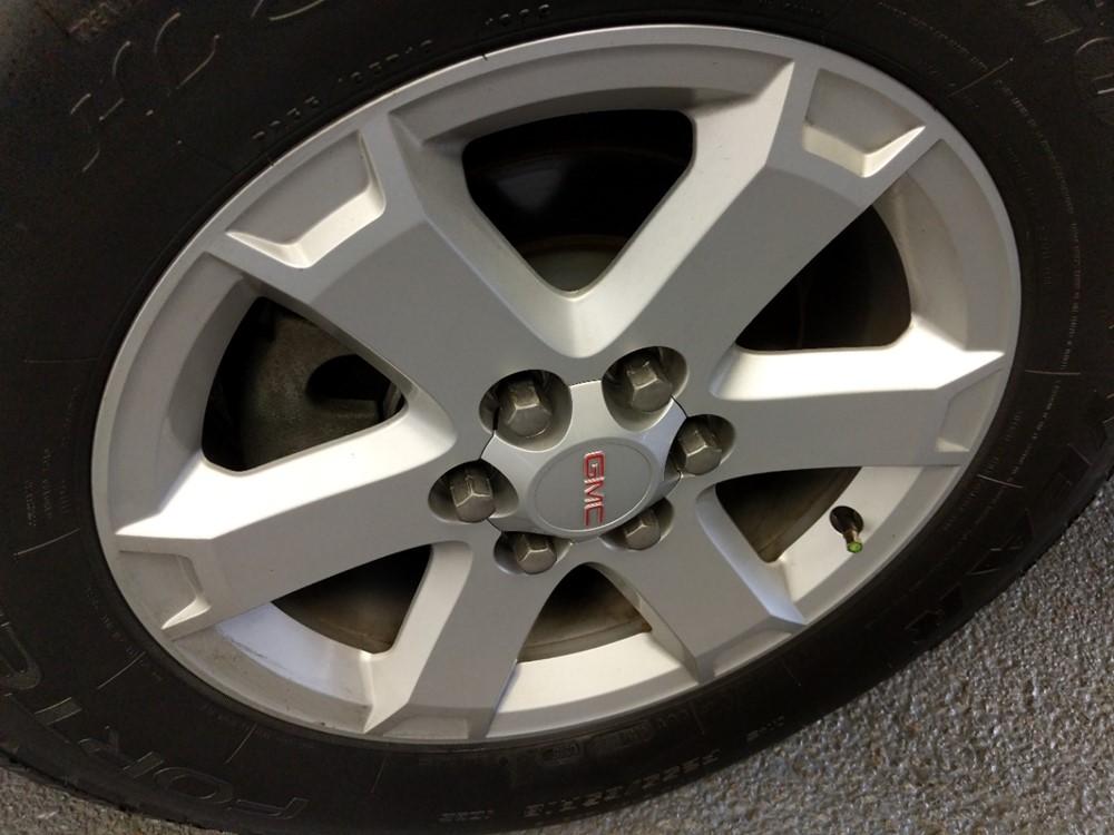 2015 GMC Acadia - Wheel