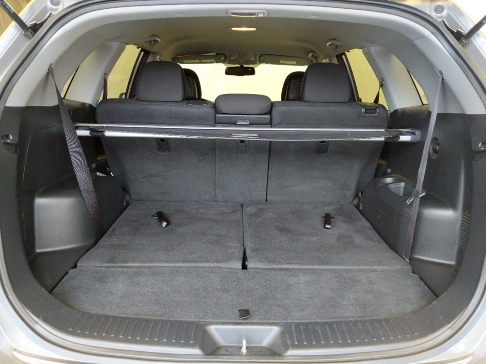 2014 Kia Sorento - Trunk