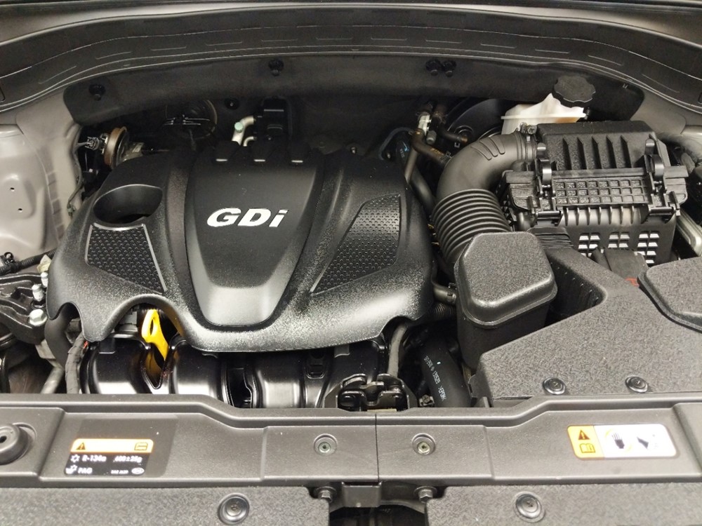 2014 Kia Sorento - Engine