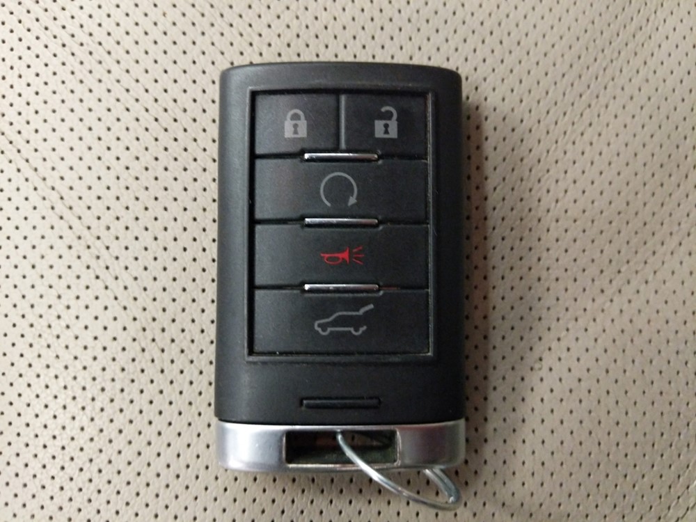 2010 Cadillac SRX - Keys