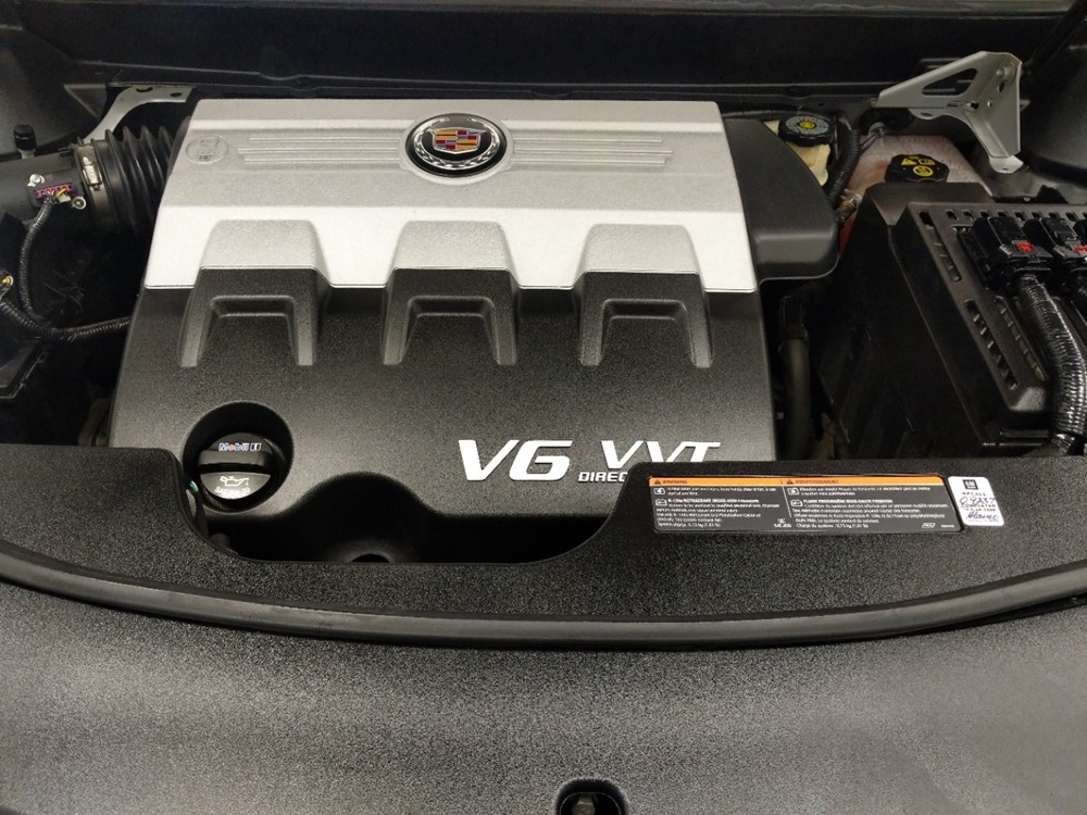 2010 Cadillac SRX - Engine