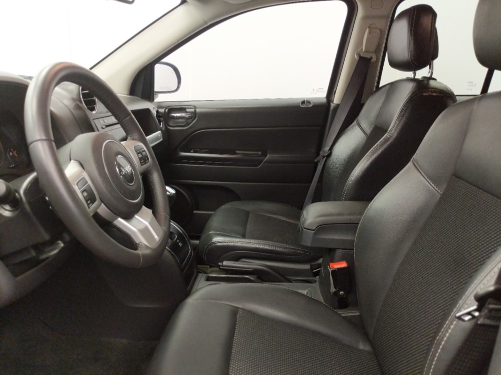 2016 Jeep Compass - Driver Front Seat