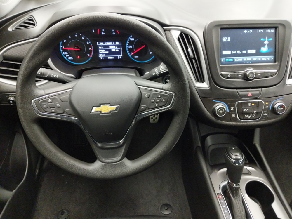 2017 Chevrolet Malibu - Driver Dash