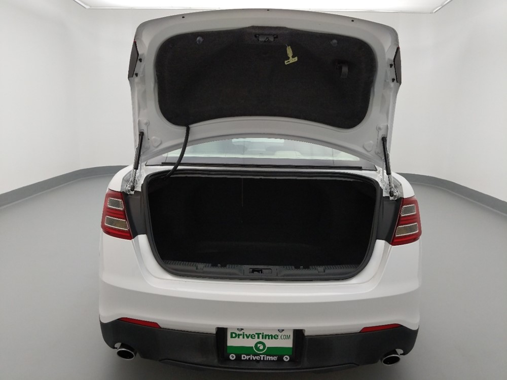 2014 Ford Taurus - Trunk