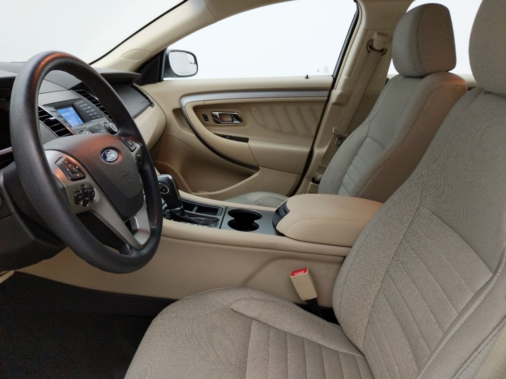 2014 Ford Taurus - Driver Front Seat