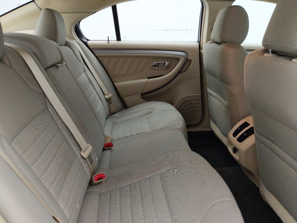2014 Ford Taurus - Passenger Rear Seat