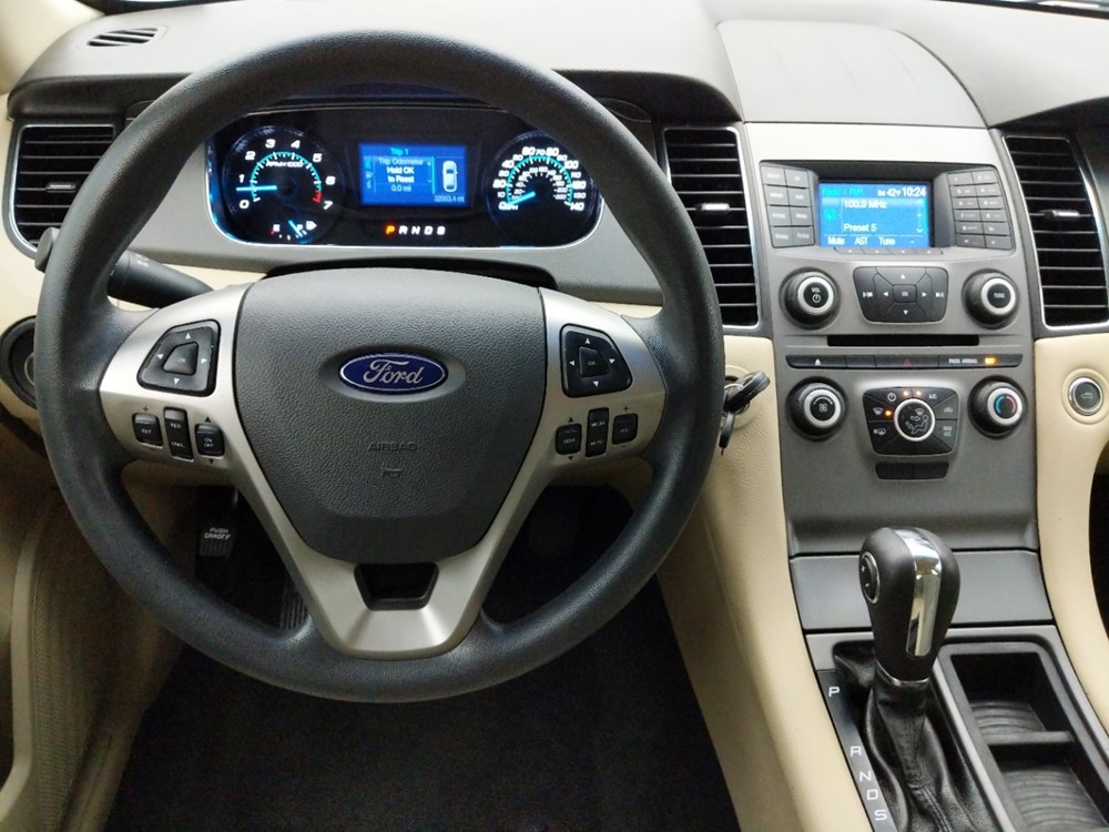 2014 Ford Taurus - Driver Dash