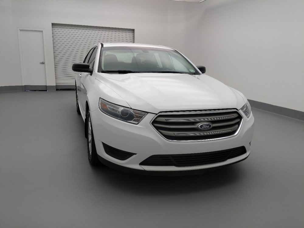 2014 Ford Taurus - Passenger Front Hood