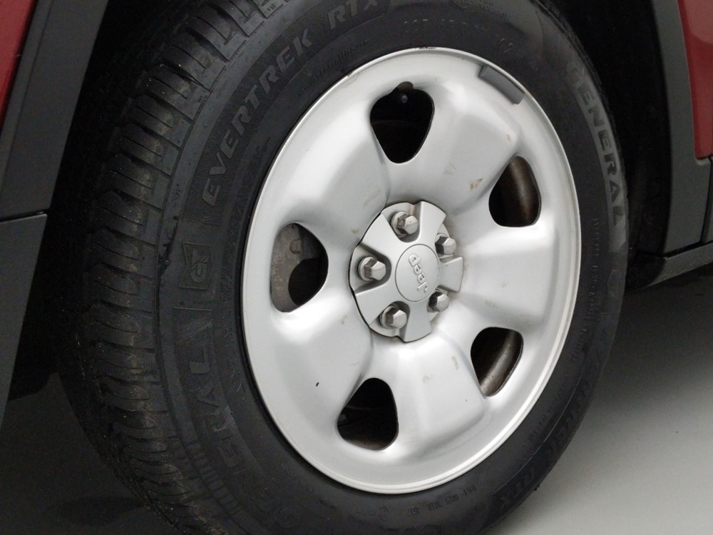 2016 Jeep Cherokee - Wheel