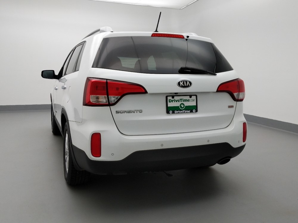 2014 Kia Sorento - Driver Rear Trunk