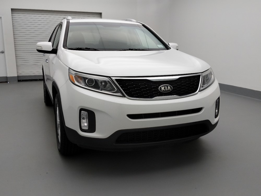 2014 Kia Sorento - Passenger Front Hood
