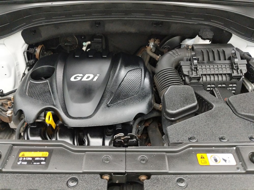 2014 Kia Sorento - Engine