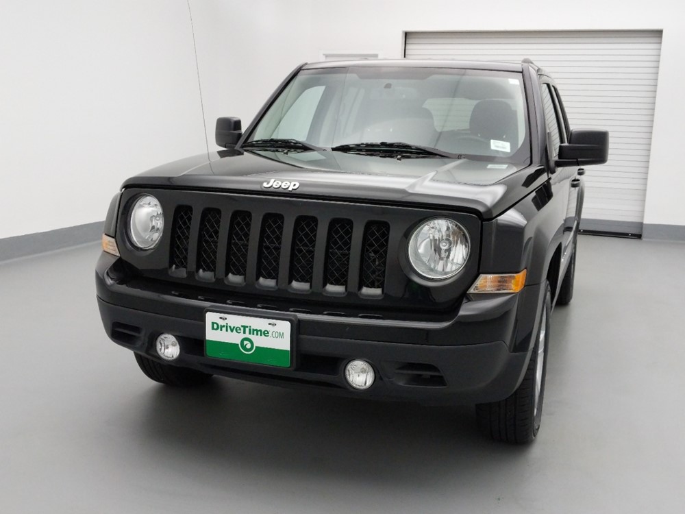 2017 Jeep Patriot - Driver Front Hood