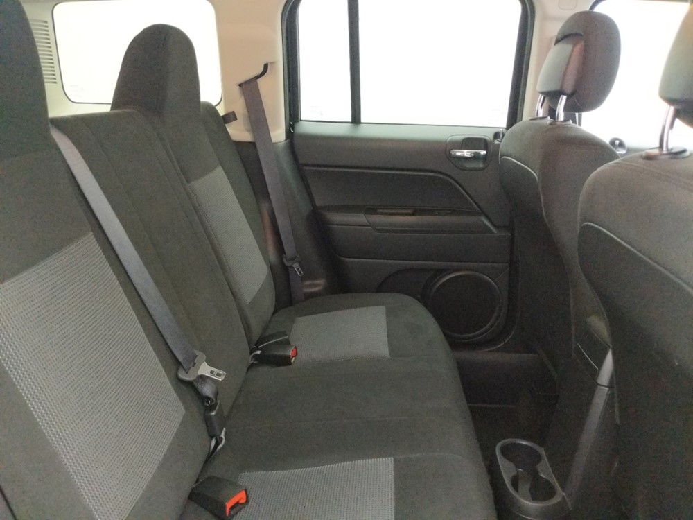 2017 Jeep Patriot - Passenger Rear Seat