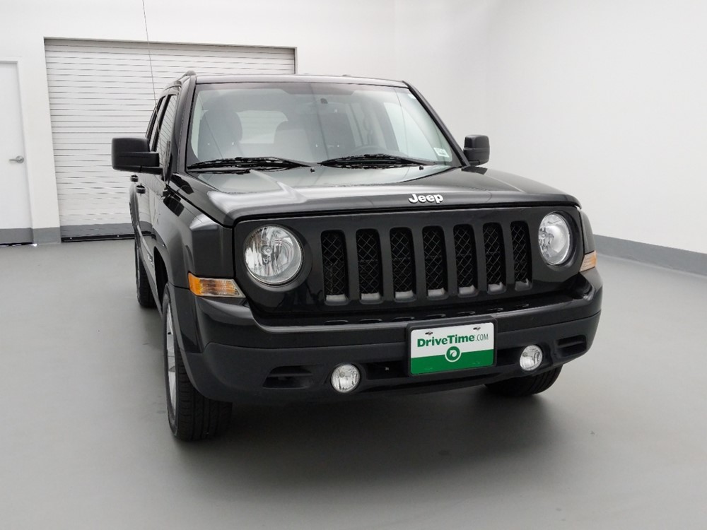 2017 Jeep Patriot - Passenger Front Hood