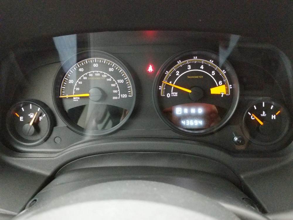 2017 Jeep Patriot - Odometer Close Up