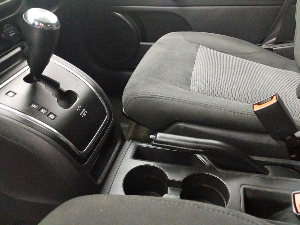 2016 Jeep Compass - Center Console/Cup Holders
