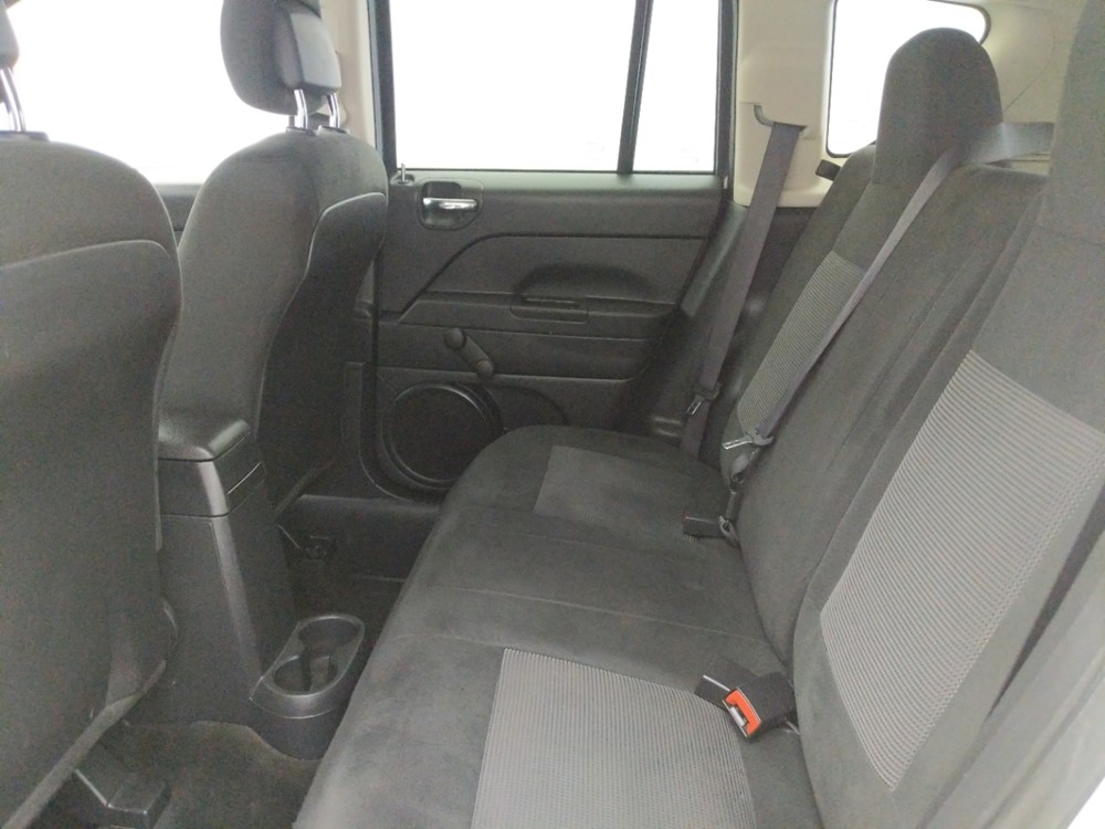 2016 Jeep Compass - Driver Rear Seat