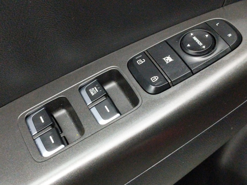 2018 Kia Sportage - Driver Power Windows/Lock Control