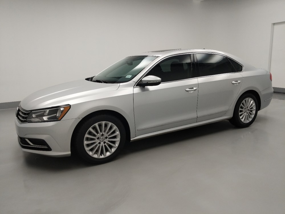 2016 Volkswagen Passat - Driver Front Side
