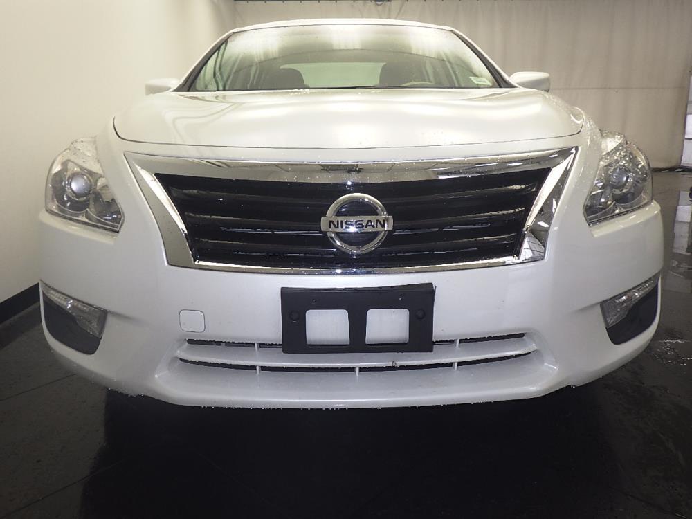2015 Nissan Altima - Driver Rear Trunk