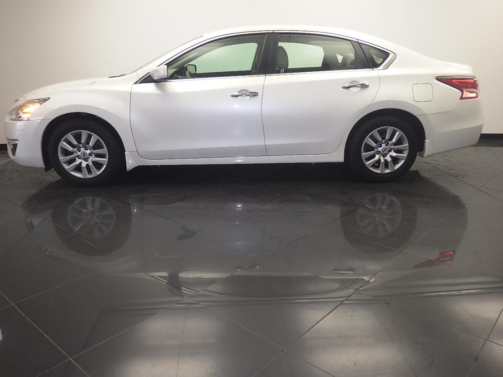 2015 Nissan Altima - Driver Front Side