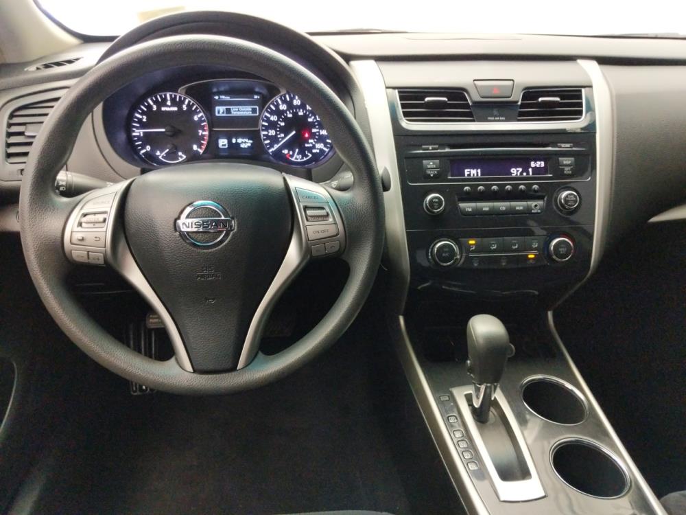 2013 Nissan Altima - Driver Dash