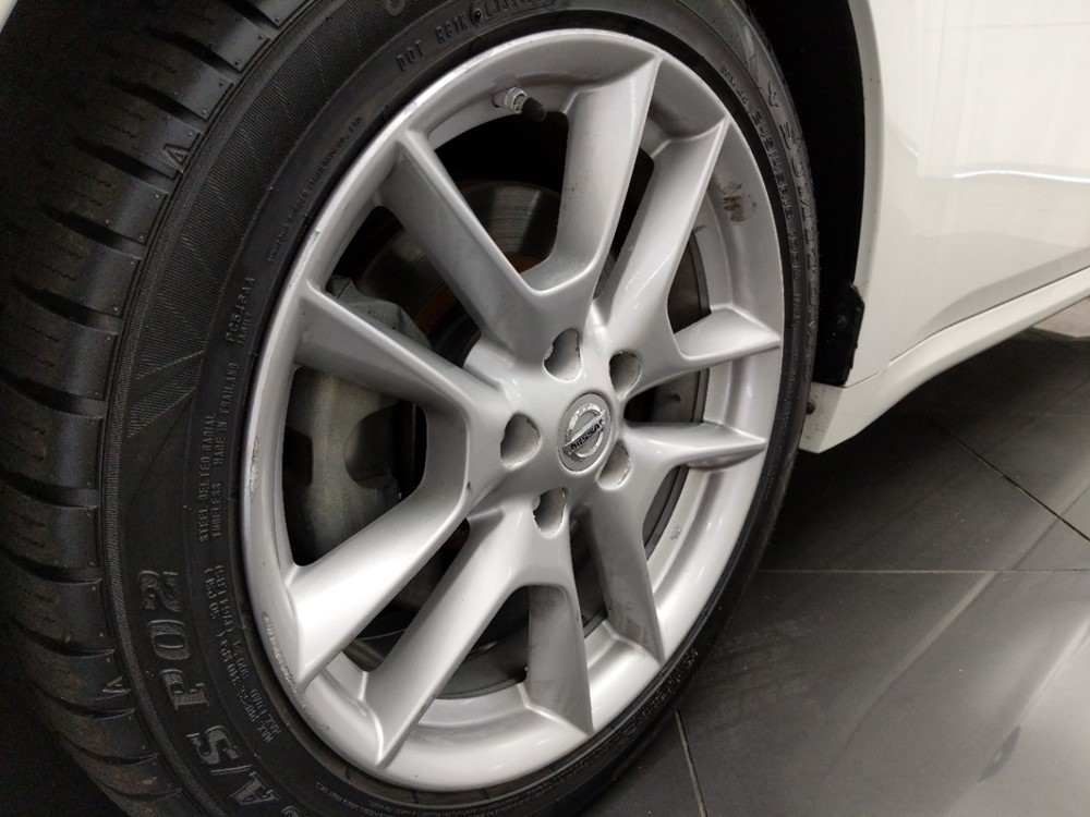 2014 Nissan Maxima - Wheel