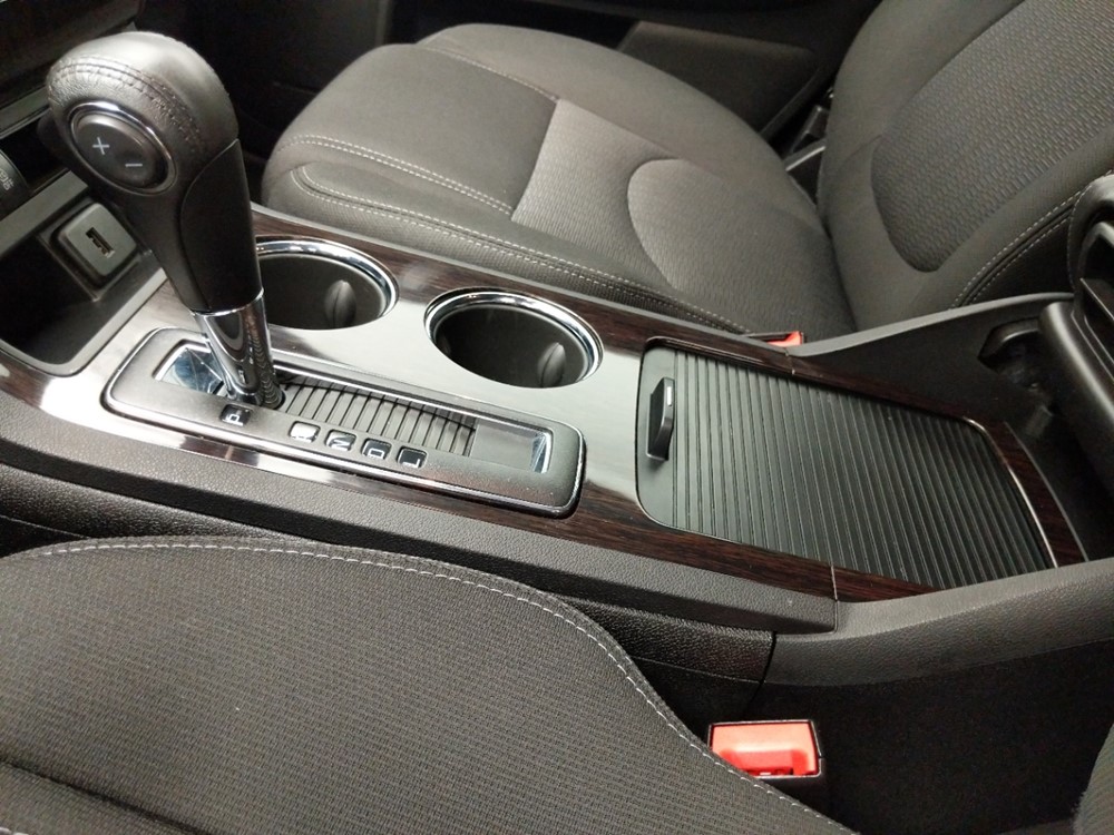 2016 Chevrolet Traverse - Center Console/Cup Holders