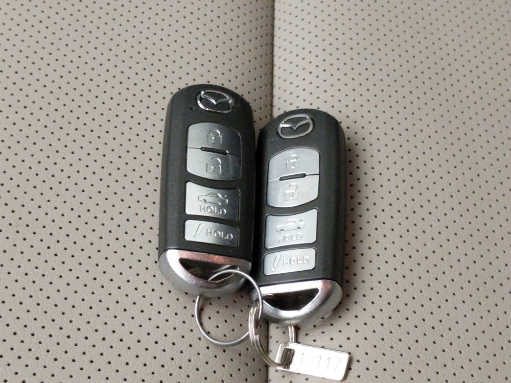 2016 Mazda Mazda6 - Keys