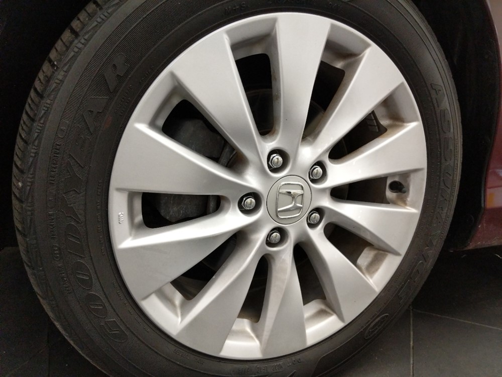2015 Honda Accord - Wheel