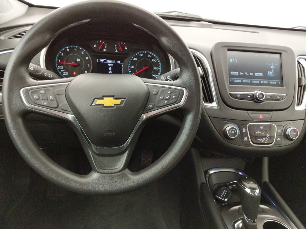 2018 Chevrolet Malibu - Driver Dash