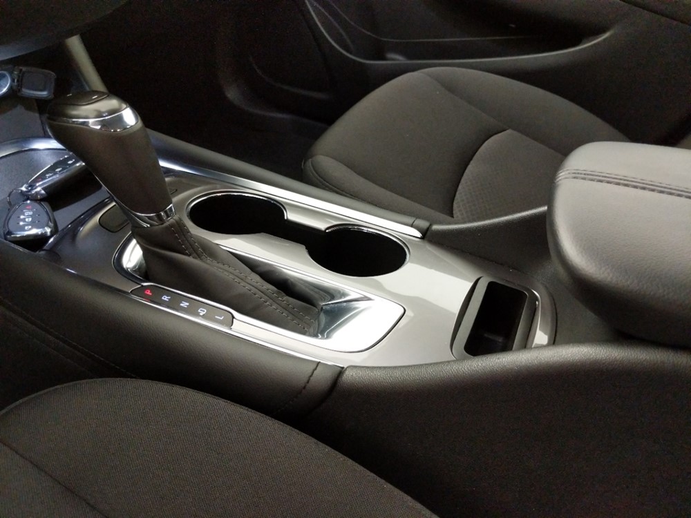 2018 Chevrolet Malibu - Center Console/Cup Holders