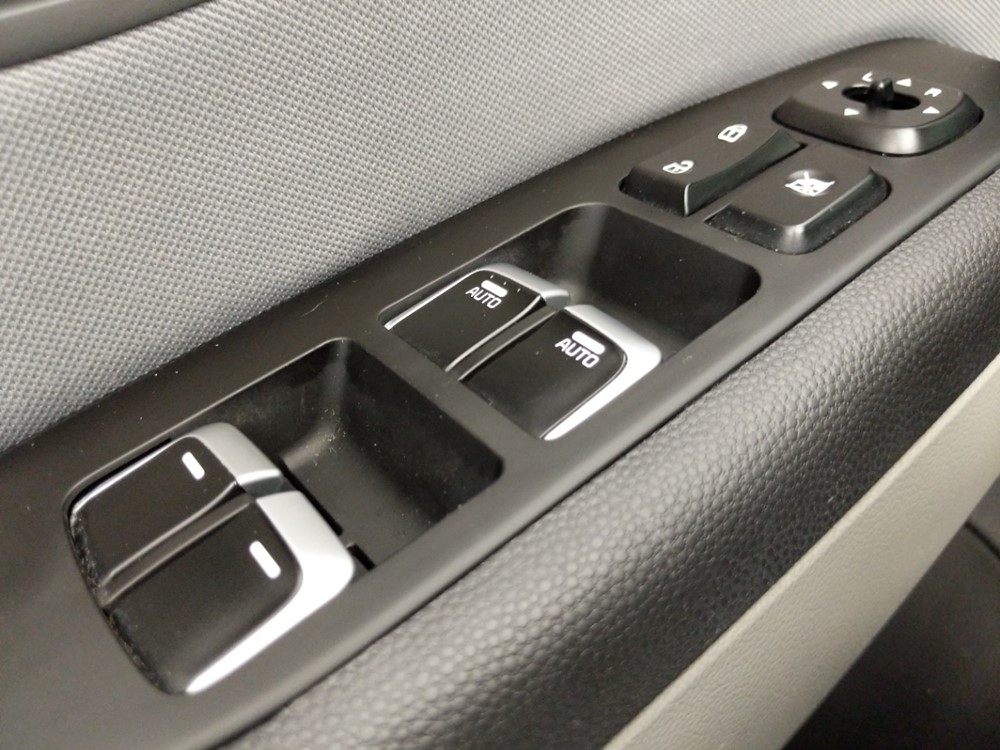 2017 Kia Soul - Driver Power Windows/Lock Control