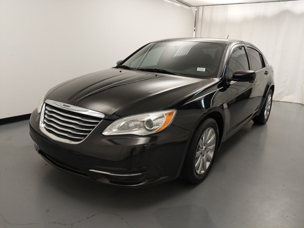 2014 Chrysler 200 - Driver Front Bumper