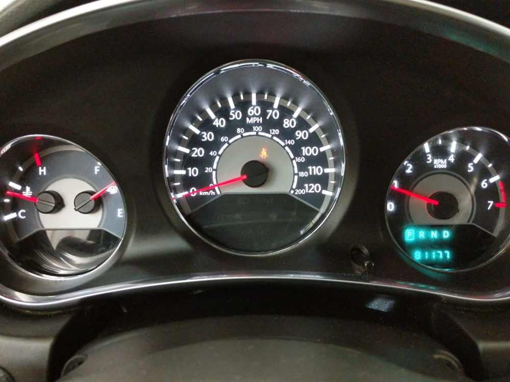 2014 Chrysler 200 - Odometer Close Up
