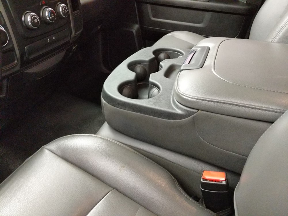 2017 Dodge Ram 1500 - Center Console/Cup Holders