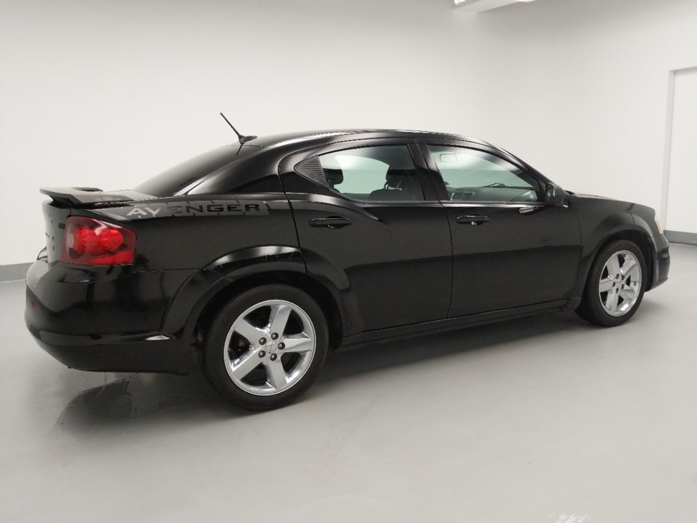 2014 Dodge Avenger - Passenger Rear Side