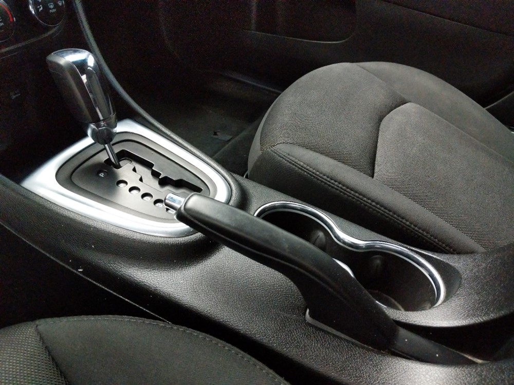 2014 Dodge Avenger - Center Console/Cup Holders