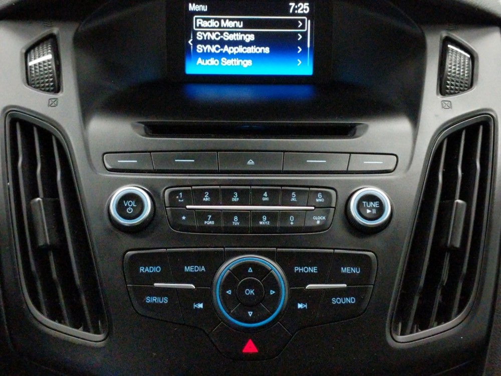 2017 Ford Focus - Stereo Package