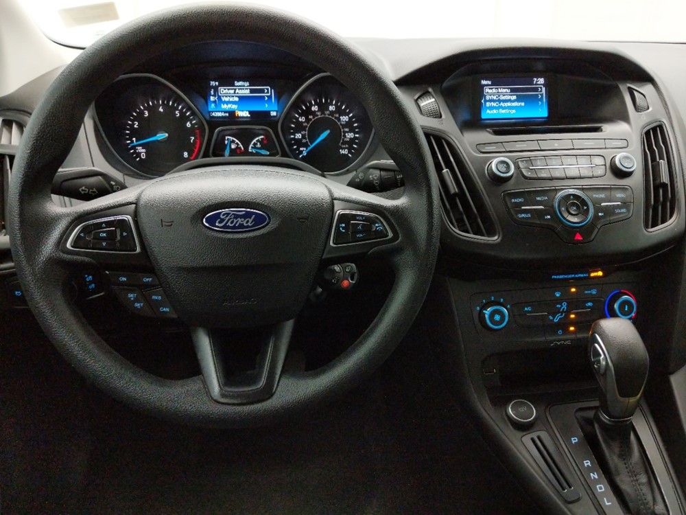 2017 Ford Focus - Driver Dash