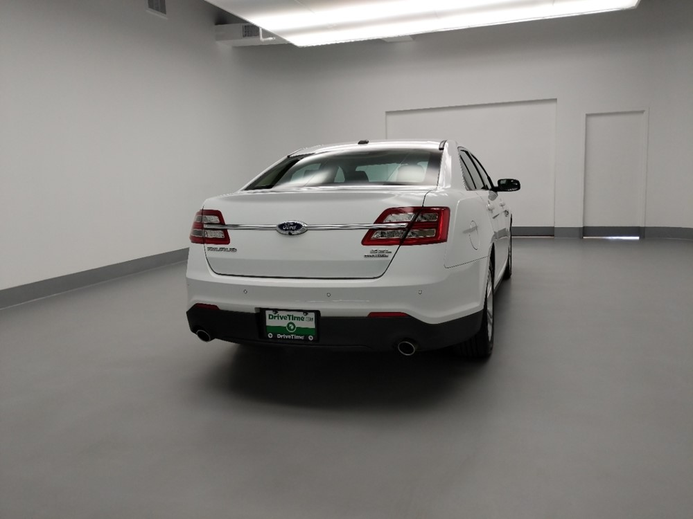 2016 Ford Taurus - Passenger Rear Trunk