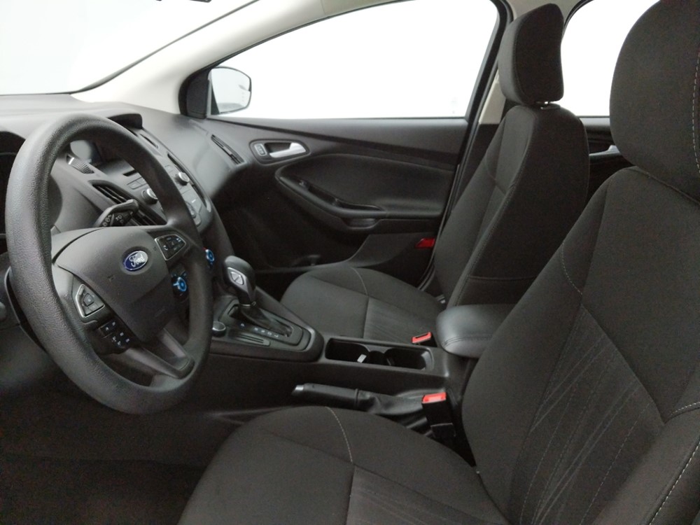 2017 Ford Focus - Driver Front Seat