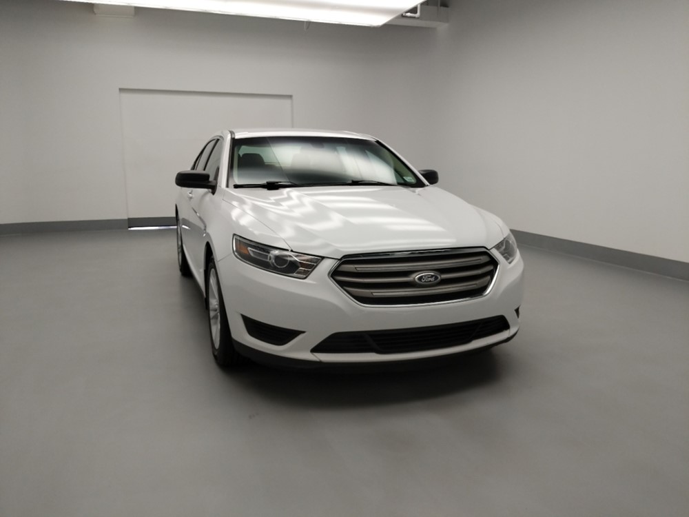 2015 Ford Taurus - Passenger Front Hood