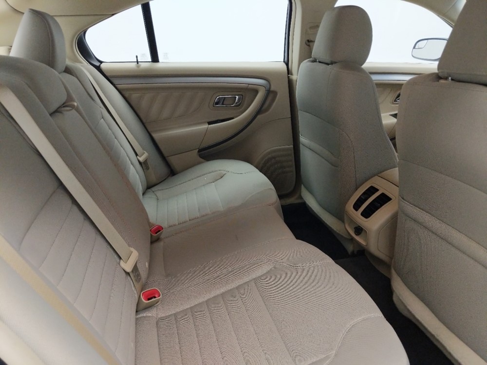 2015 Ford Taurus - Passenger Rear Seat