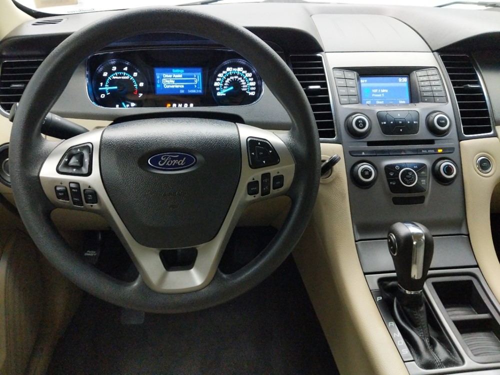 2015 Ford Taurus - Driver Dash